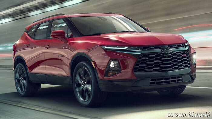 Chevy может отказаться от бензинового Blazer после 2025 года | Carscoops